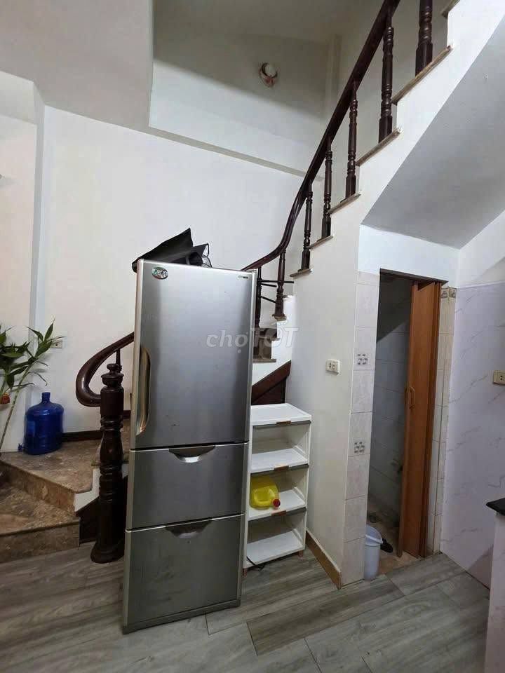 Rent the original Ngõ 13 Yên Hoà, Cầu Giấy, 12.5 million.