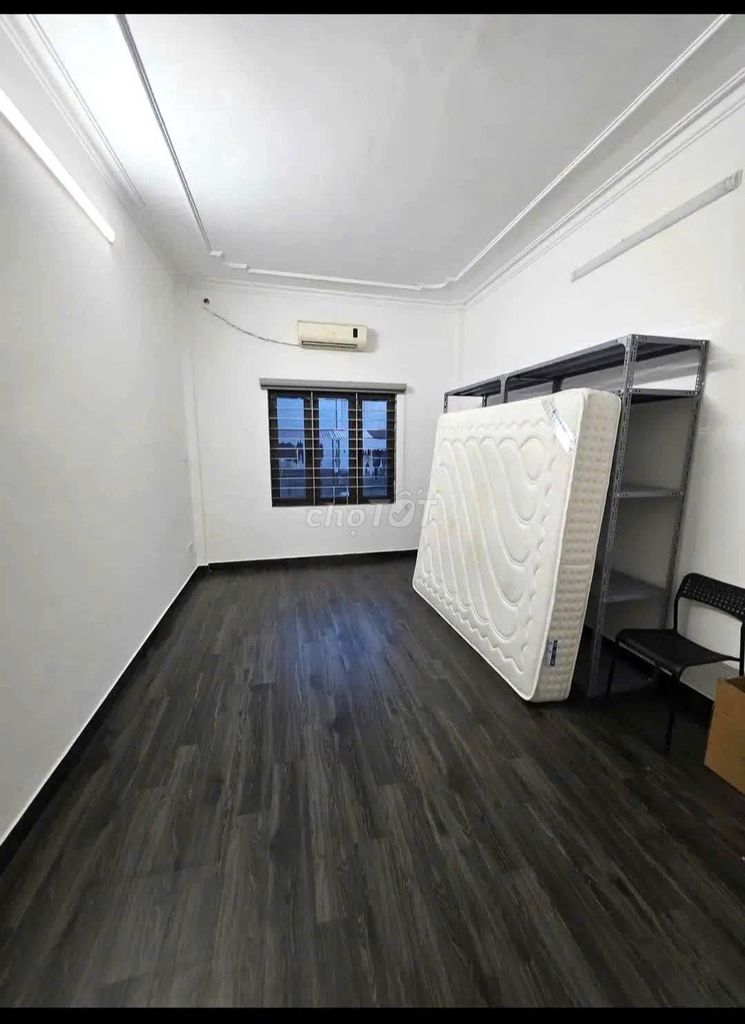 Rent the original Ngõ 13 Yên Hoà, Cầu Giấy, 12.5 million.