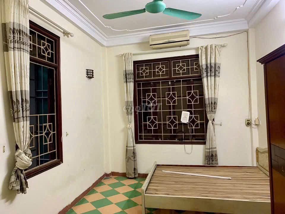 Rent the entire apartment at 113 Nguyễn Chính, Tân Mai