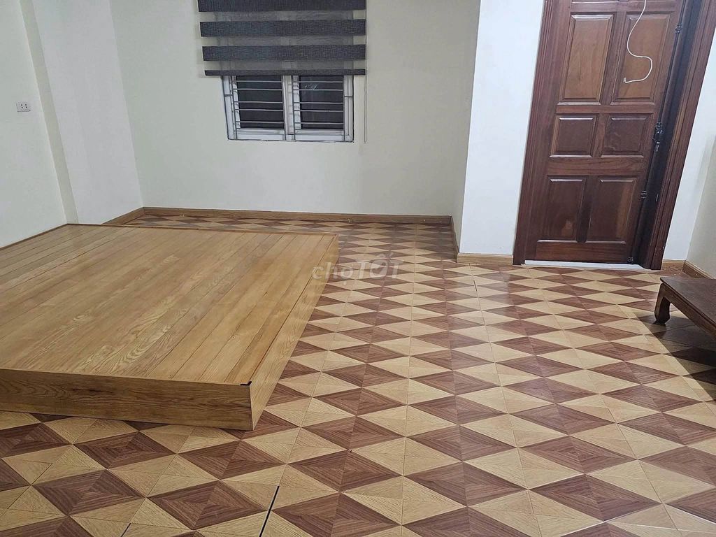 Rent the house next to Văn Phú, Hà Đông, 50 m2 x 3 floors