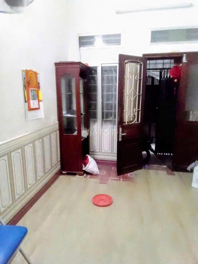 Rent a 30 m. Khương Trung, 3 floors, 2 bedrooms