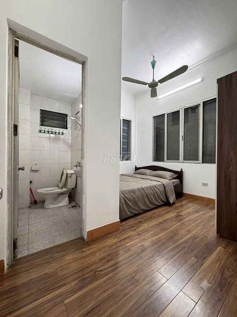 Rent the original house to combine business across the river.