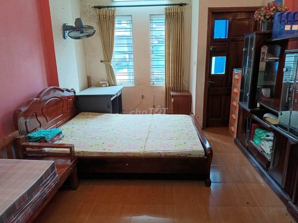 Rent Lương Khánh Thiện, Tân Mai, 30 m2 x 4 floors