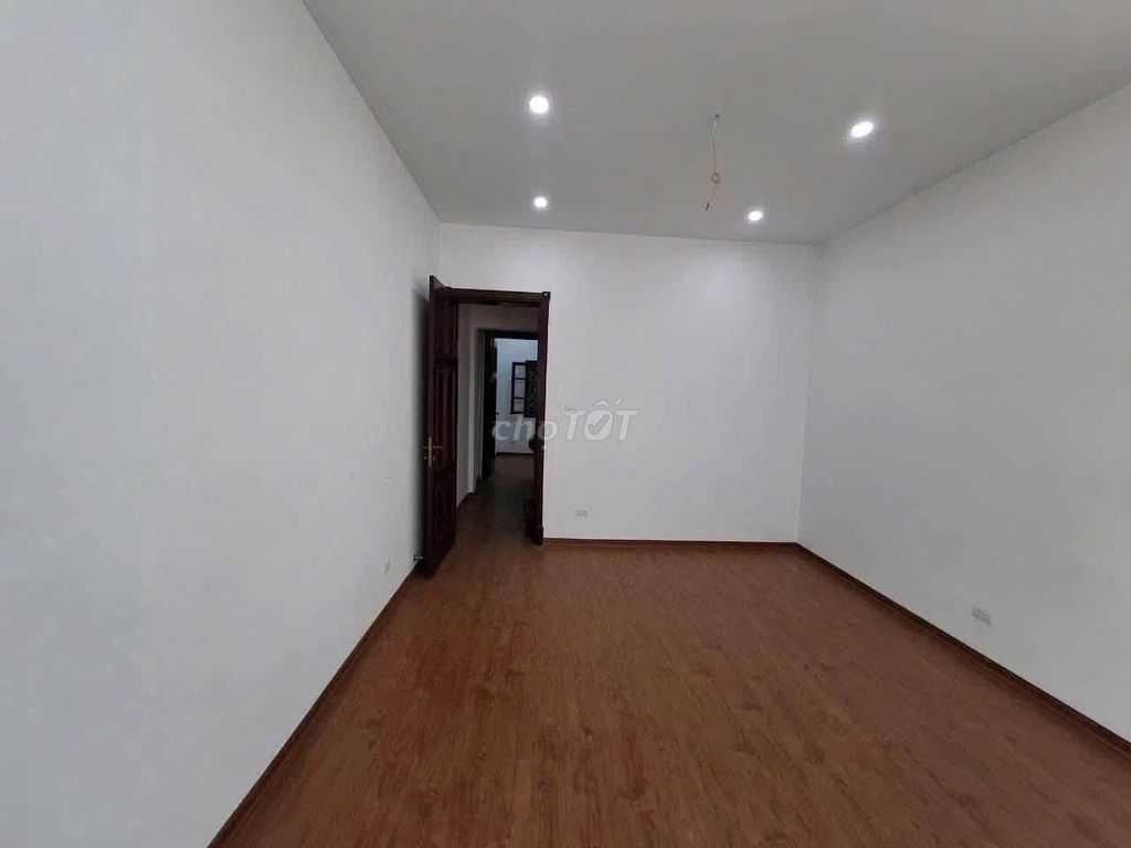 Rent the original Hoàng Quốc Việt, Cầu Giấy