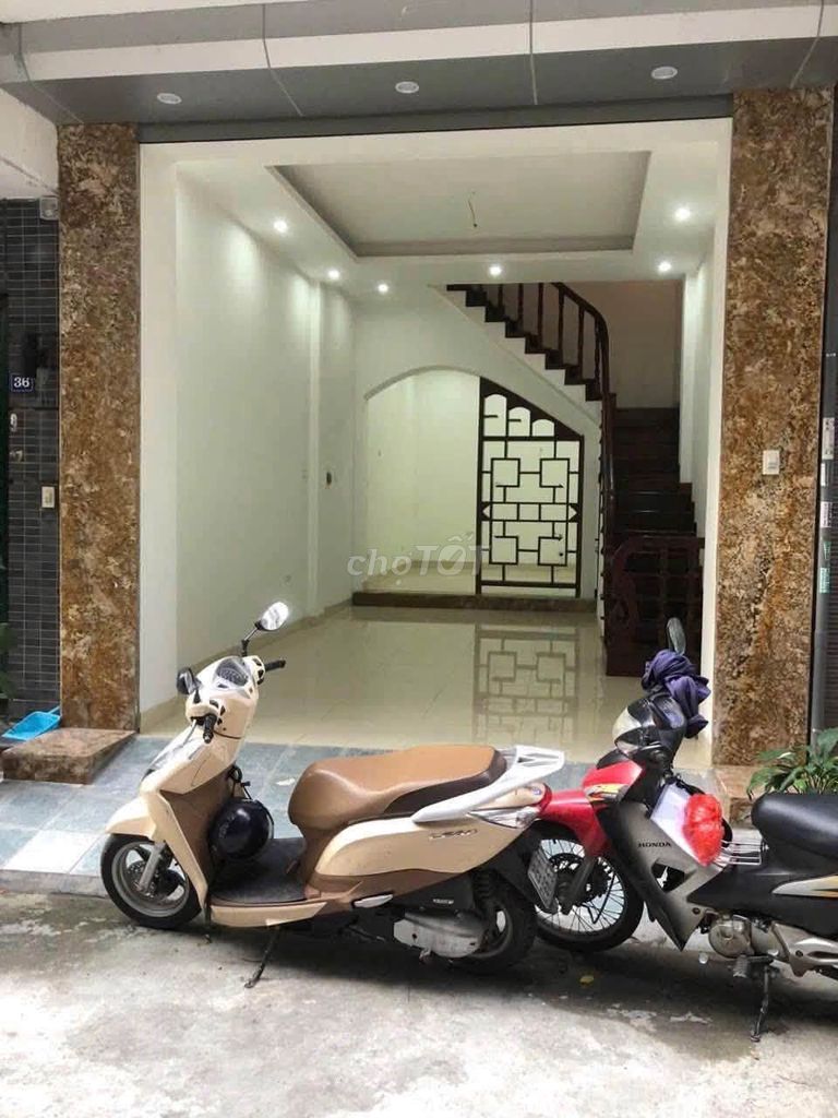 Rent the original Hoàng Quốc Việt, Cầu Giấy