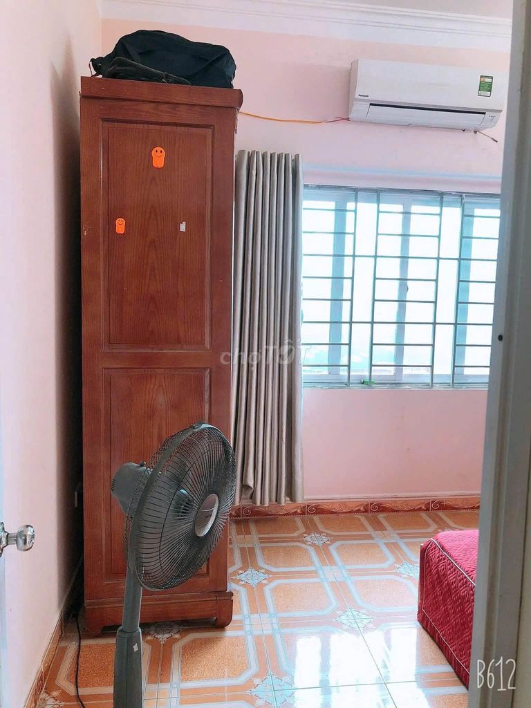 Rent the entire apartment at 509 Vũ Tông Phan, 8 million