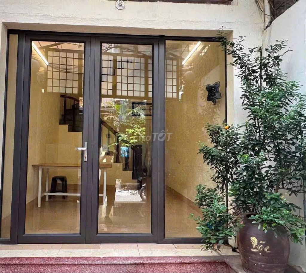 Rent the entire Hoàng Văn Thái alleyside, Thanh Xuân
