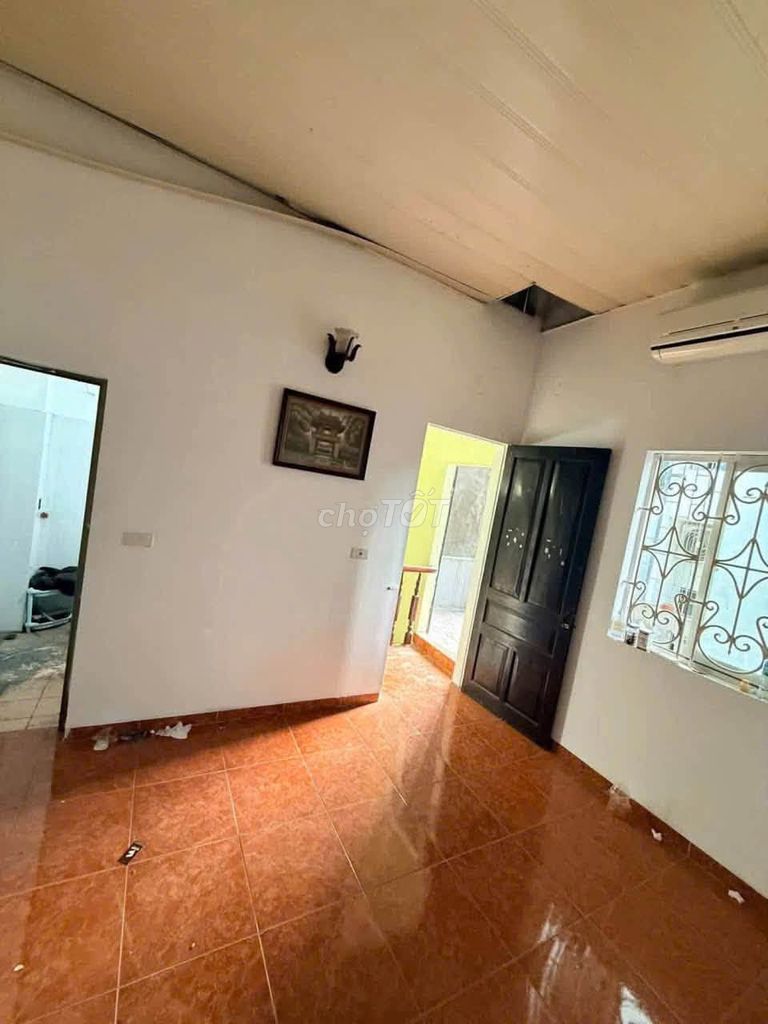 Rent the original Vương Thừa Vũ, Thanh Xuân, 30 m2 x 4 floors