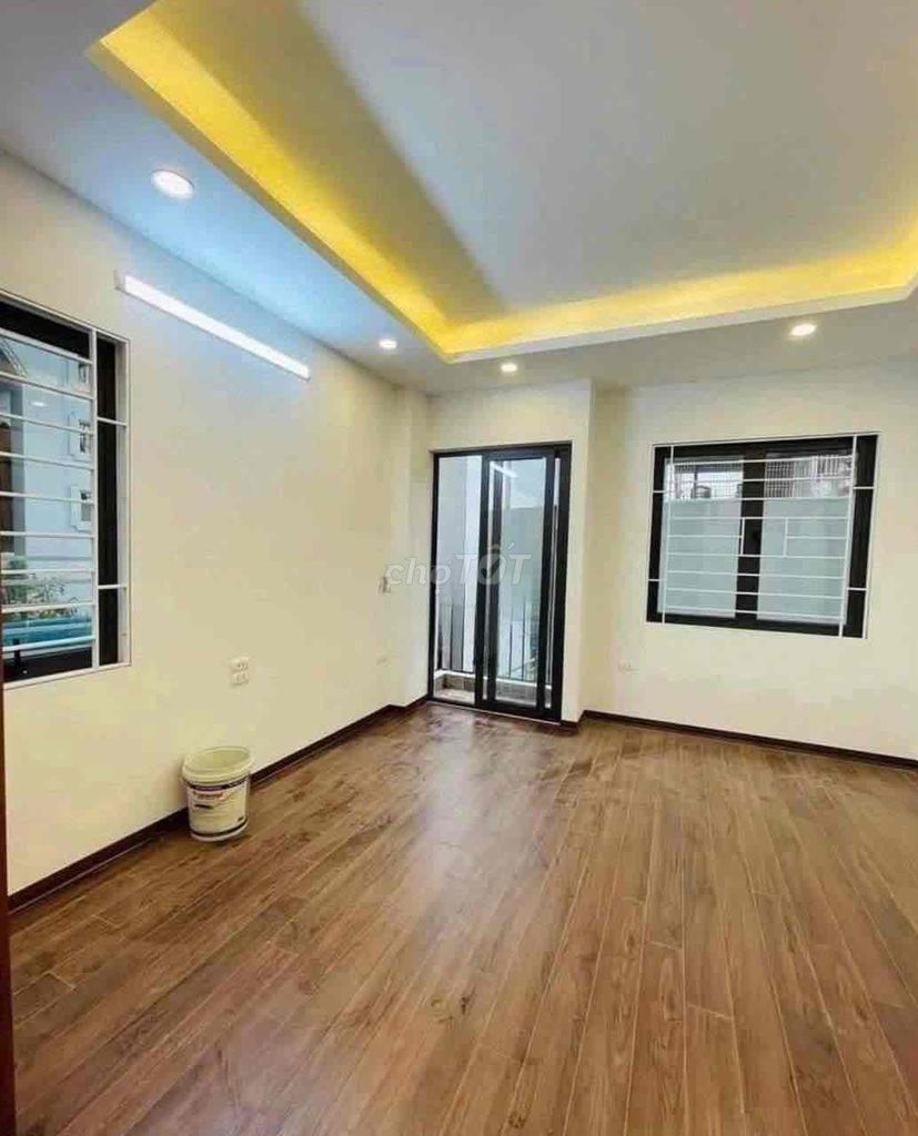 Trương Định City square. 43 m2 x4 T. It's open.