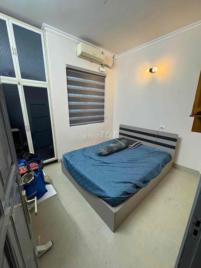 Rent Ngọc Khánh 4 .25 million.