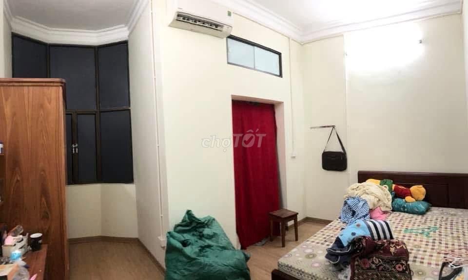Rent a 347 Âu Cơ, Tây Hồ, Hanoi, 50 m2 x 3 floors