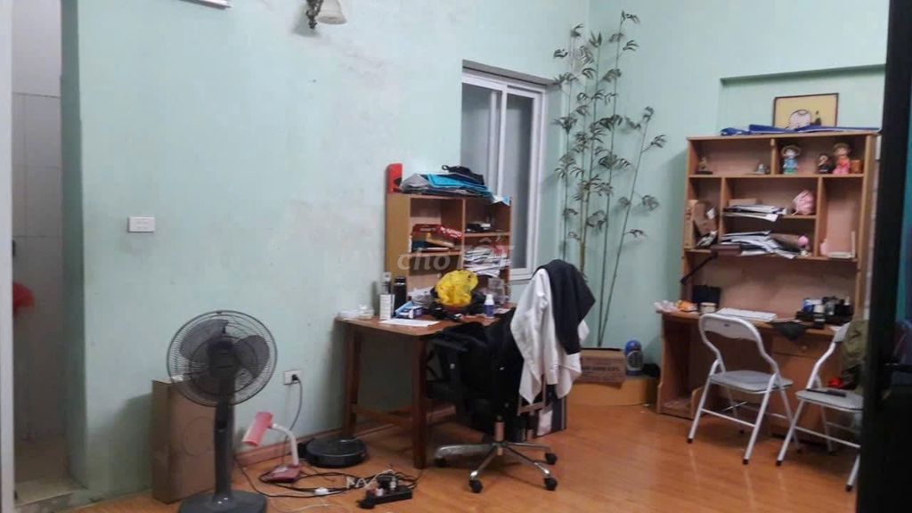 Rent a 50-metre, 4-story, 7 bedroom, Đống Đa, 14 million a month.