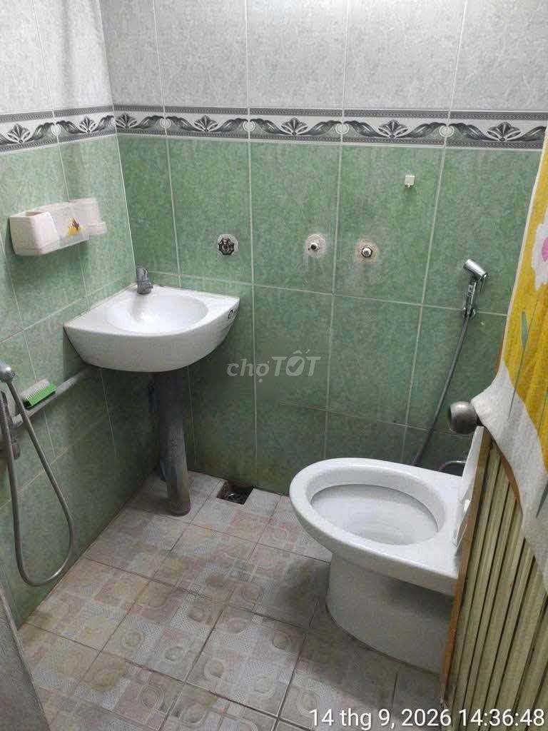 Rent a 30 m2 x 3 floors, 2 bedrooms, Ngọc Hà, Ba Đình