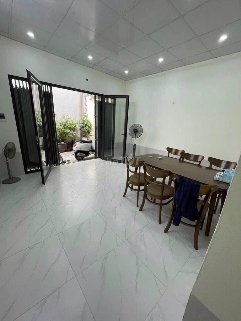 Rent the house on the N-Maum floor, Tây Hồ, full gear.