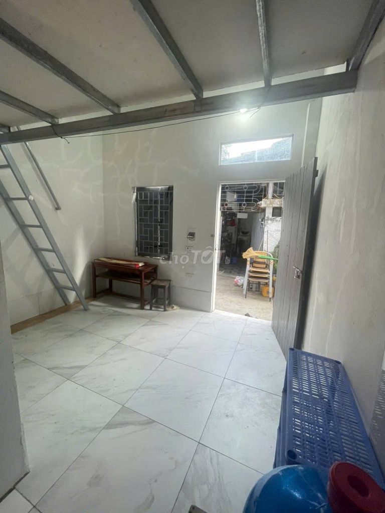 Rent a fourth-grade house with a guard at Thanh Lân, 3 million - 3.8 million