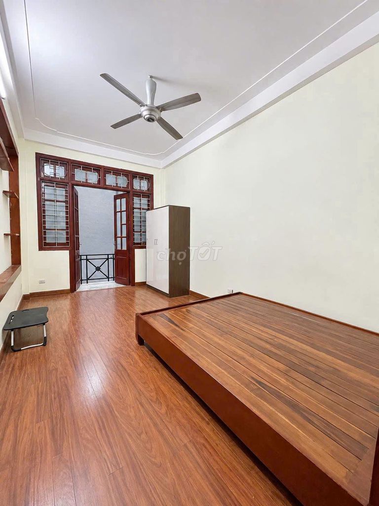 Rent the original building 45 m2 Hoàng Mai, 3 bedrooms, full interior