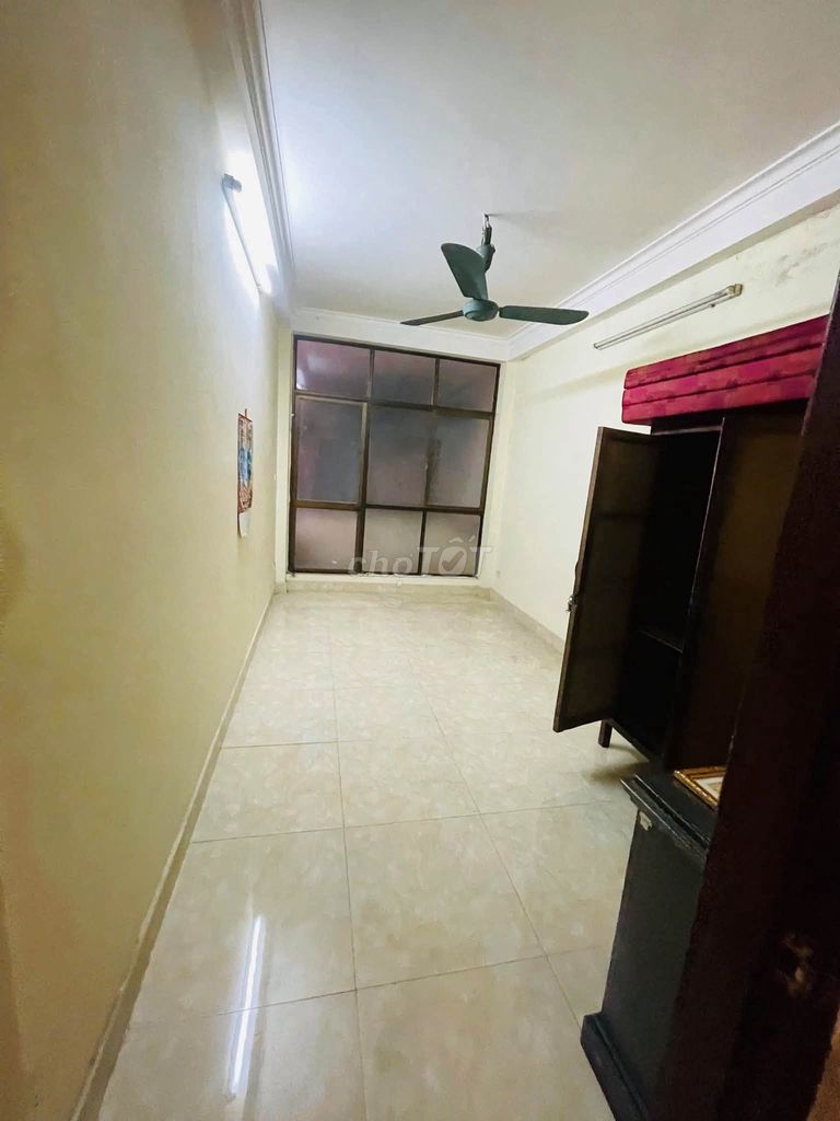 Rent an entire 136 Vọng, hbt, 35 m2 x 4 floors