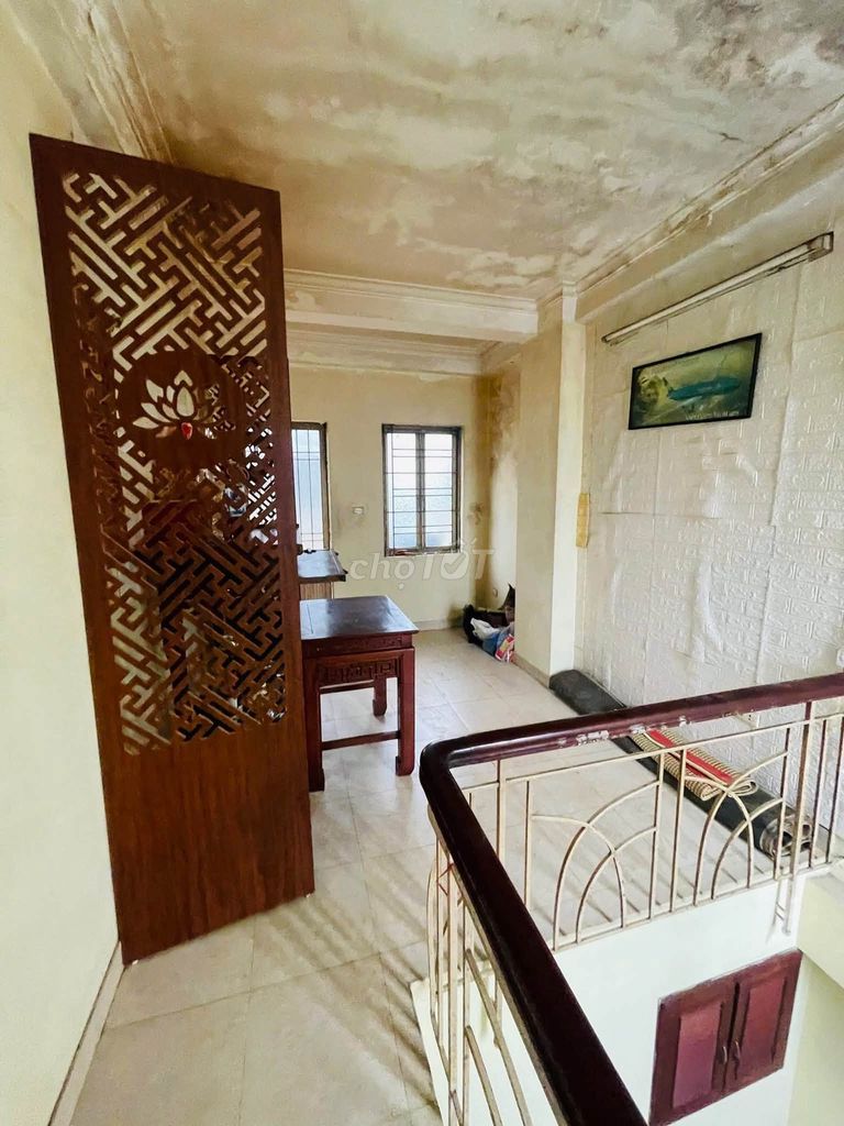 Rent an entire 136 Vọng, hbt, 35 m2 x 4 floors