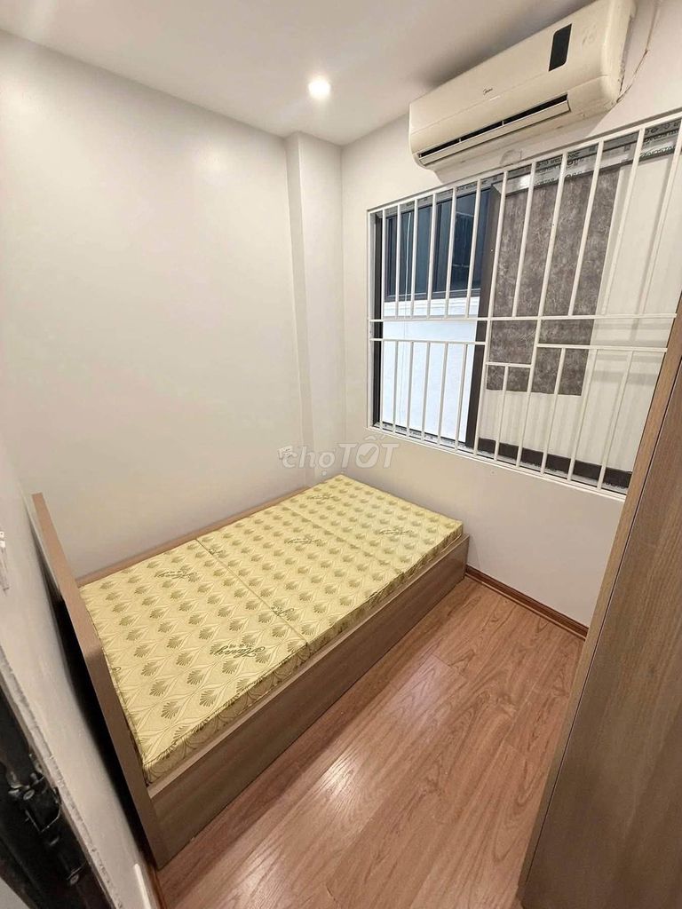Rent a 4-story Lạc Long Quân bedroom, Tây Hồ, Hanoi