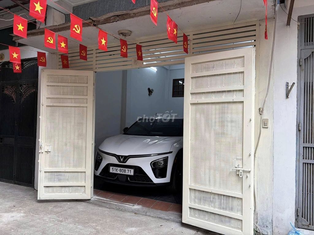 Rent your own house 55 meters, 4 stories, 4 bedrooms, avoid the alley, Hai Bà Trưng