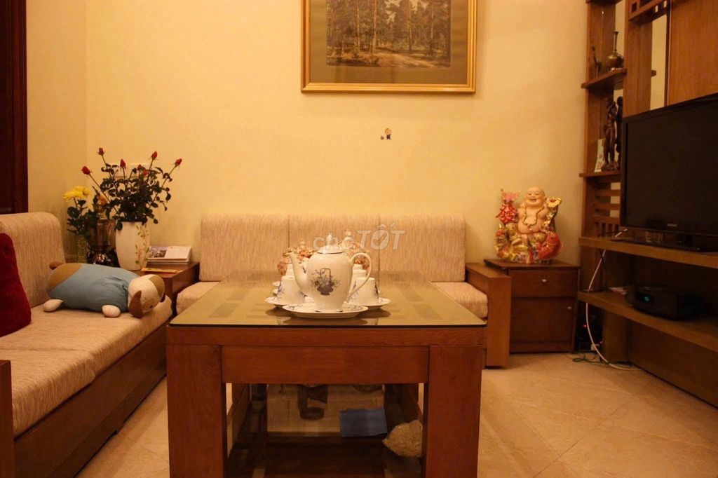 Rent a Đội Cấn, Ba Đình, full clothes
