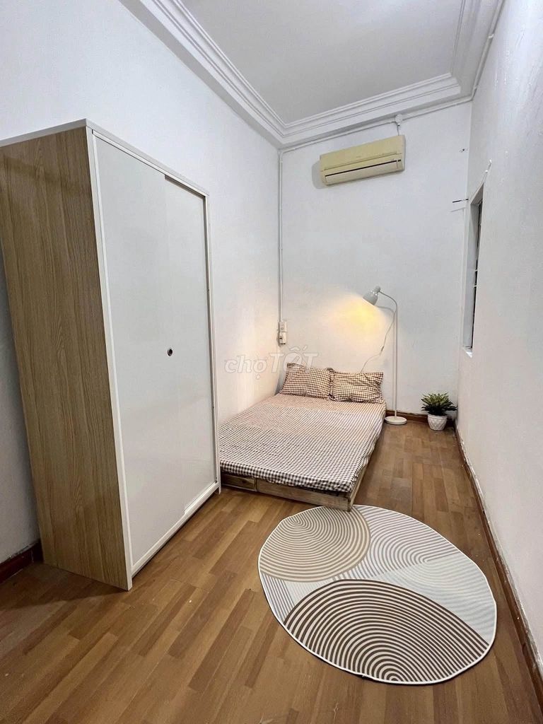 Rent the original Hoàng Hoa Thám, Ba Đình