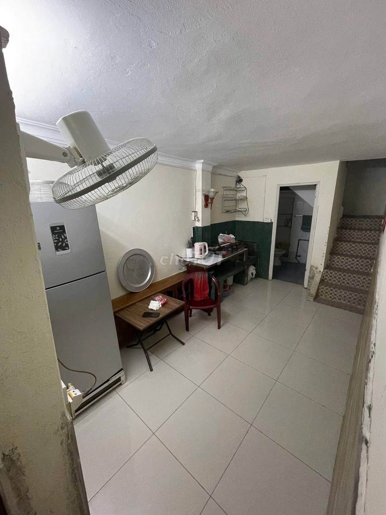 Rent the original two-story apartment, 60 meters, CWC, Ba Đình