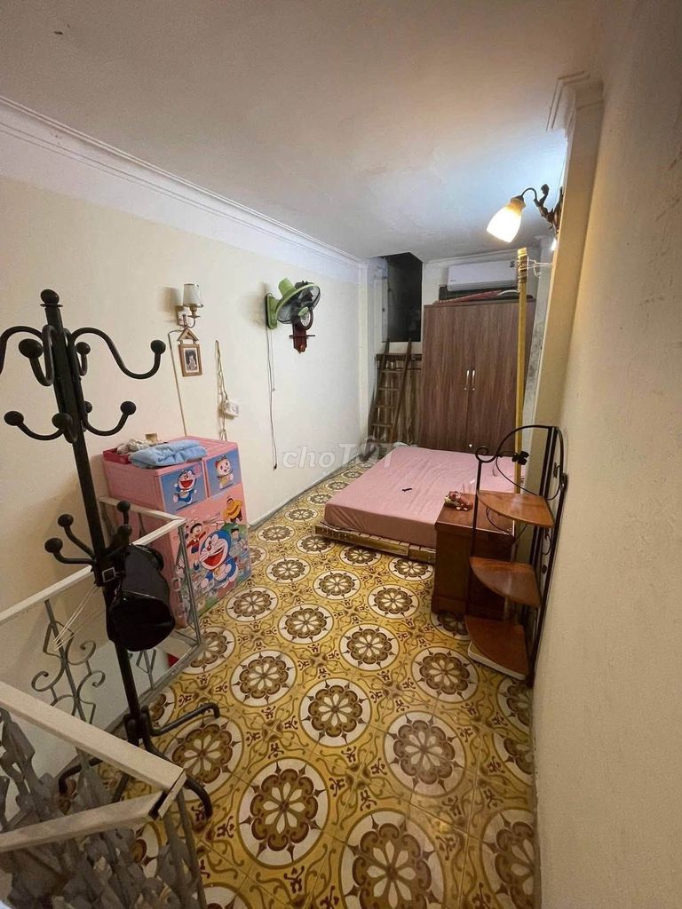 Rent the original two-story apartment, 60 meters, CWC, Ba Đình