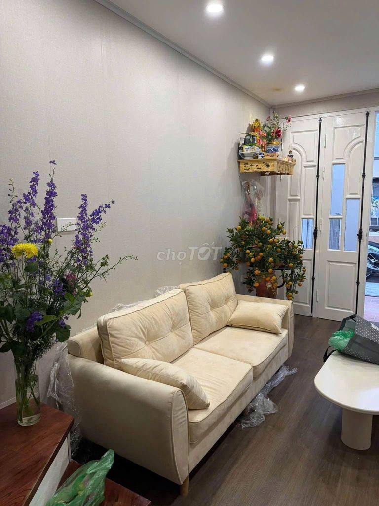 Rent the house 36 meters, 2 stories, 2 bedrooms, Kim Ma, Ba Đình