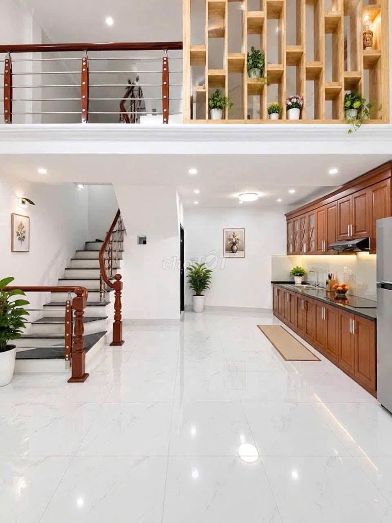 Rent the original Kim Mã - Ba Đình - 30 m2 x 4 floors