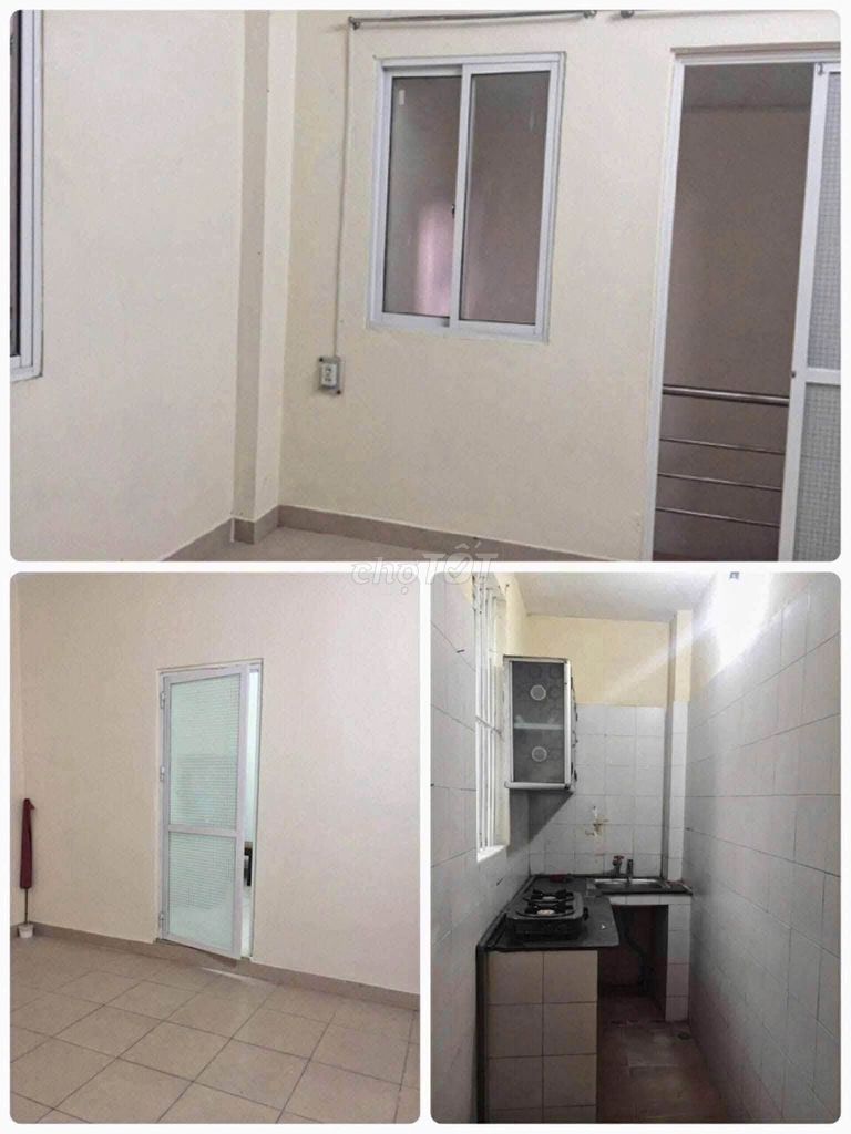 Rent the original Hoàng Hoa Thám, Ba Đình, 40 m2 x 2 floors