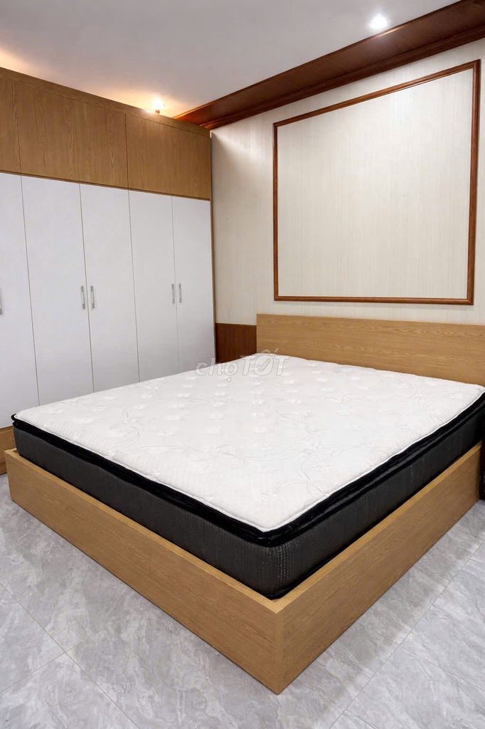 Rent the original 5th floor-- Thời Đại 3.