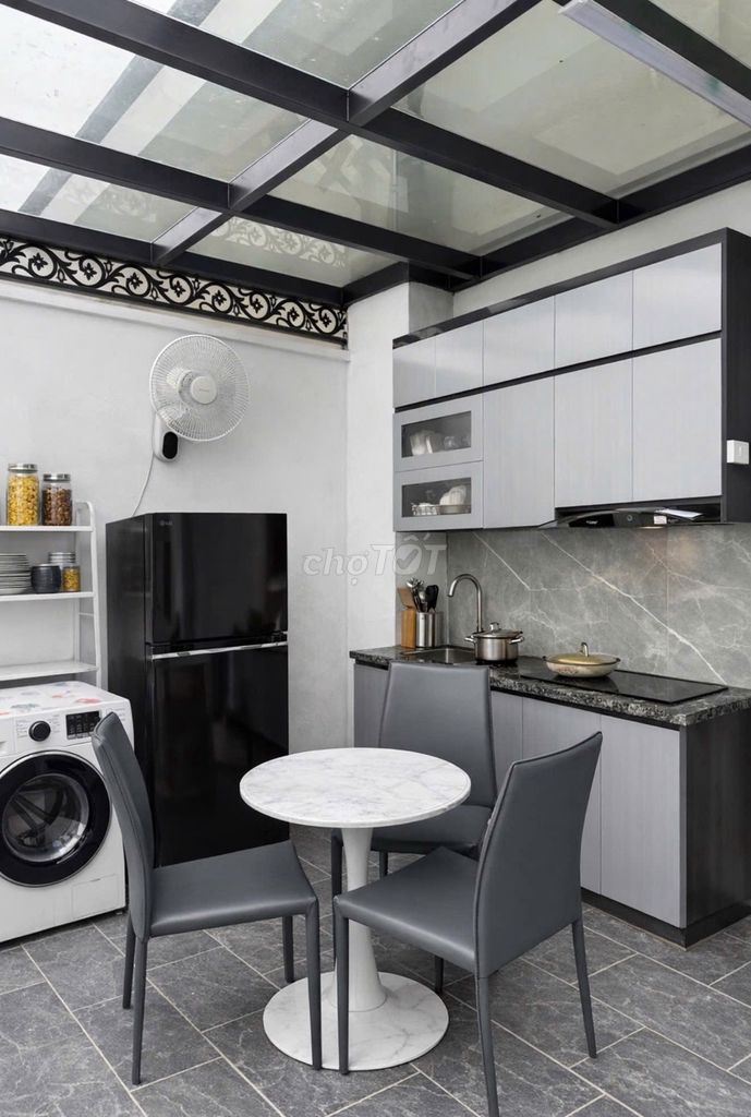 Rent the original 5th floor-- Thời Đại 3.