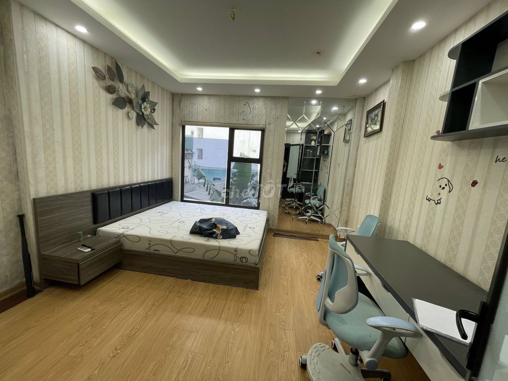Trương Định renter