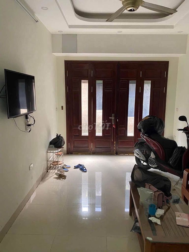 Rent your own home 32 m2 x 5 floors Ngõ 20 Mỹ Đình, Nam Từ Liêm