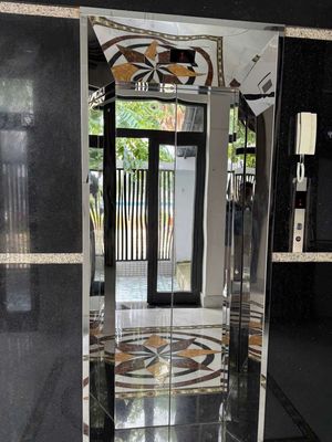 Rent the entire Dương Thị Giang microbar. 1 .3 stories. elevator
