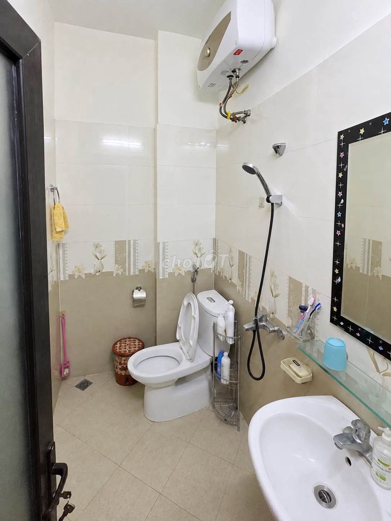 Rent Ngõ 199 Hồ Tùng Mậu, Nam Từ Liêm, Hanoi - 11 million