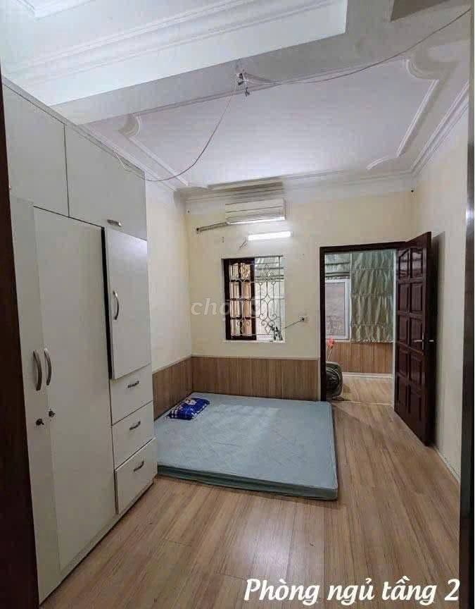 Rent the original Leaque place, Hai Bà Trưng, 8 million a month