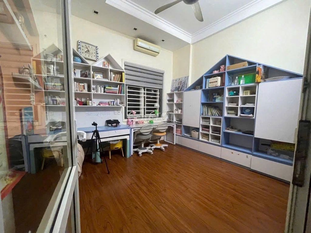 Rent the original 50 m2 4 level Ngõ 171 Cự Lộc - Thanh Xuân
