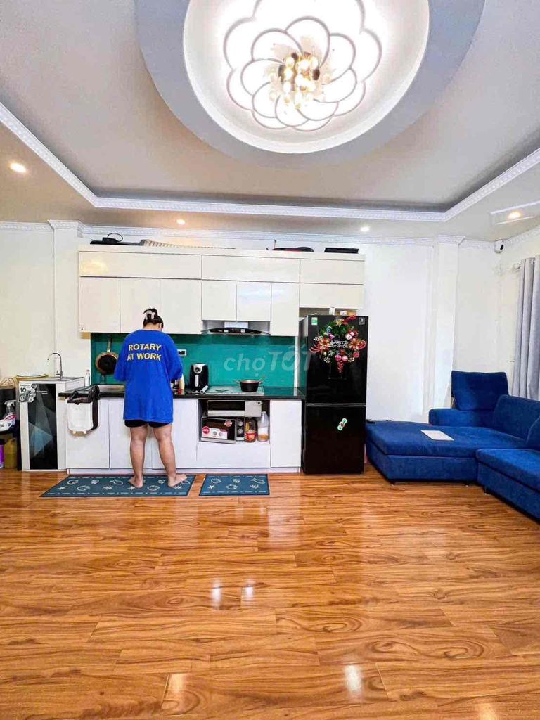 Rent a home of Harrod 29-16, Thanh Xuân - Car - Full interior