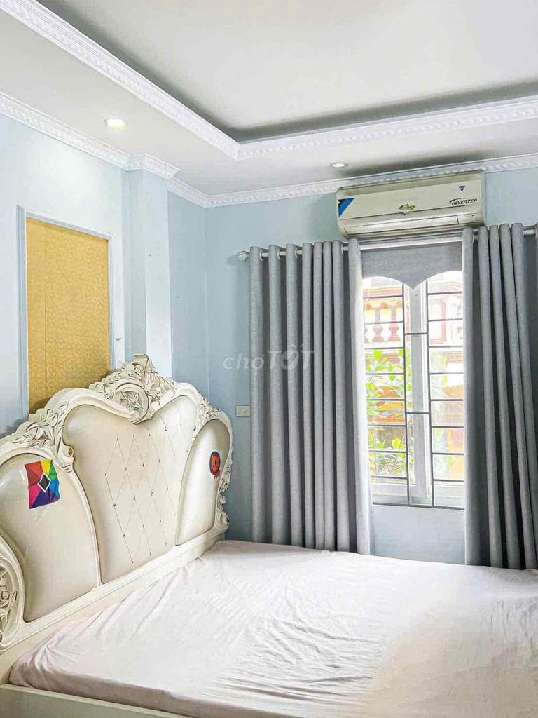Rent a home of Harrod 29-16, Thanh Xuân - Car - Full interior