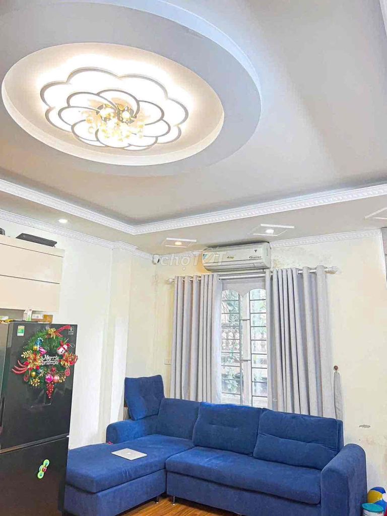 Rent a home of Harrod 29-16, Thanh Xuân - Car - Full interior