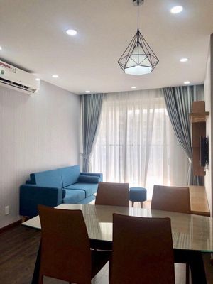 Very rare! Only 20 million a month-- three bedrooms orhard parkview full of stuff, enter at 15th/08!