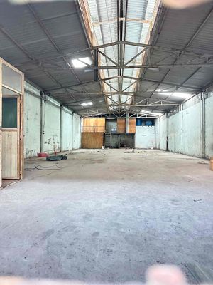 Rent the warehouse 7 meters of truck traffic close to lvk.ht.t.tt:10 x 30 meters