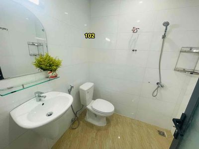 - Nice new room - free car.