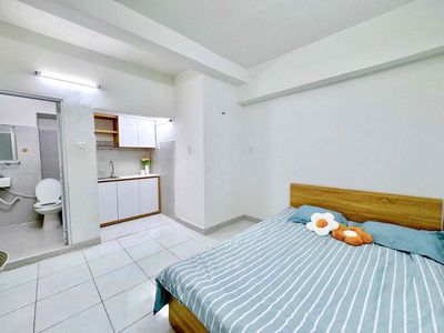 The apartment is a full bedroom with a front-line on Phan Huy Thực.