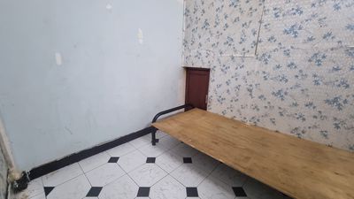 Rent the room right down to 5 Nguyễn Oanh.