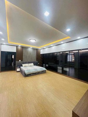Tên Lửa Specials, Bình Tân 01 . The 4th floor corner of the bedroom 5 toilets