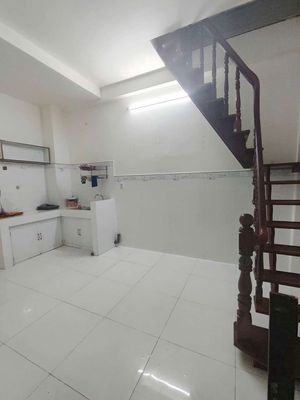 Phú Nhuận rents a one-floor house.