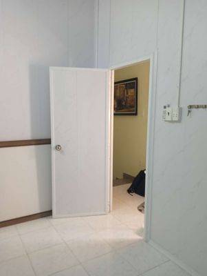 Rent the original apartment at the transplant.
